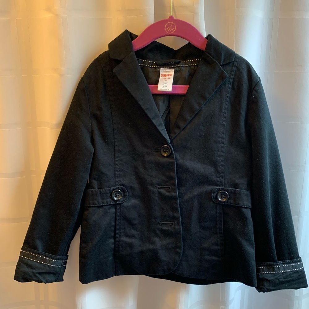 Gymboree girls black blazer coat. Stylish with white stitching size S (5/6)